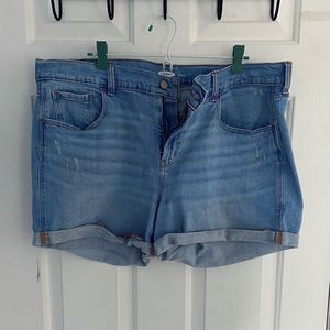 Old Navy Mini Boyfriend Jean Shorts